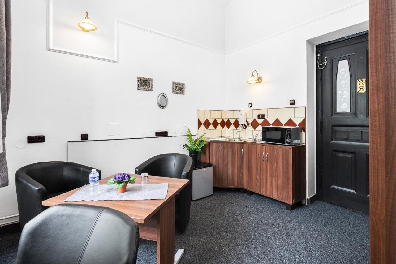 Obecni Dum Hotel 3*
