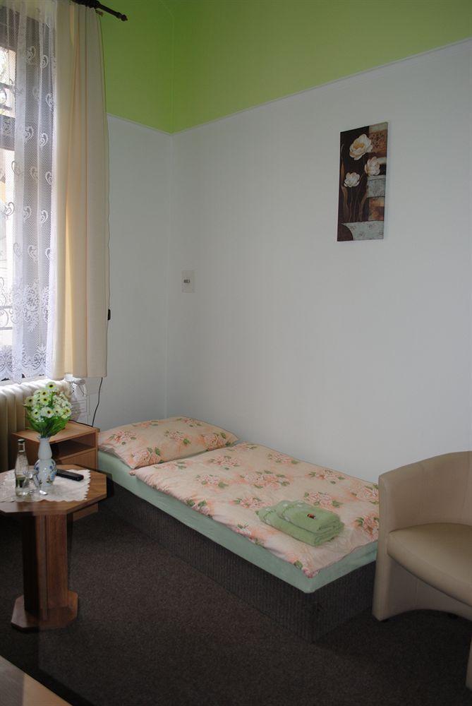 Obecni Dum 3* Семіли